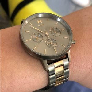 Women’s MVMT watch